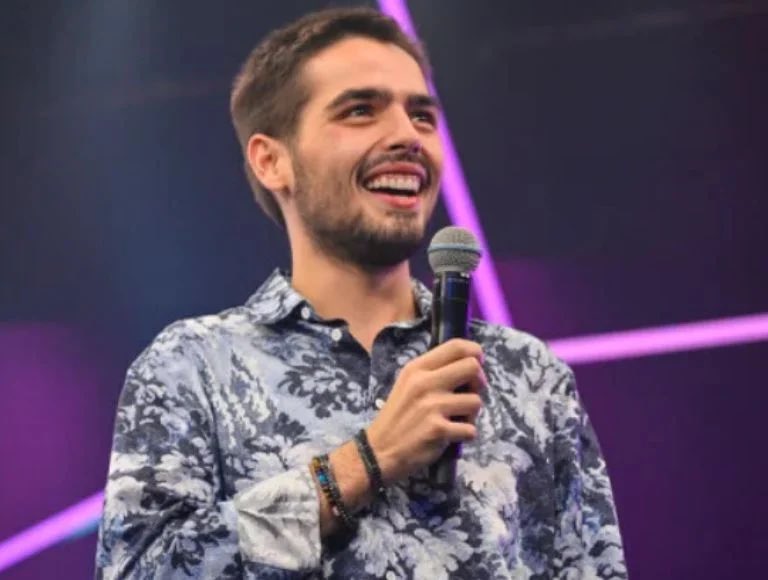 SBT confirma contratação de João Silva: “Agora ele é da TV mais querida do Brasil”