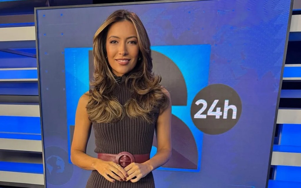 Após ser promovida, Paloma Poeta estreia no “Boletim JR” em pleno&nbsp;feriado