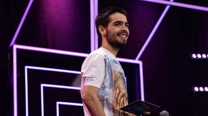 João Silva diz que se inspira em Patrícia Abravanel para seguir carreira na TV