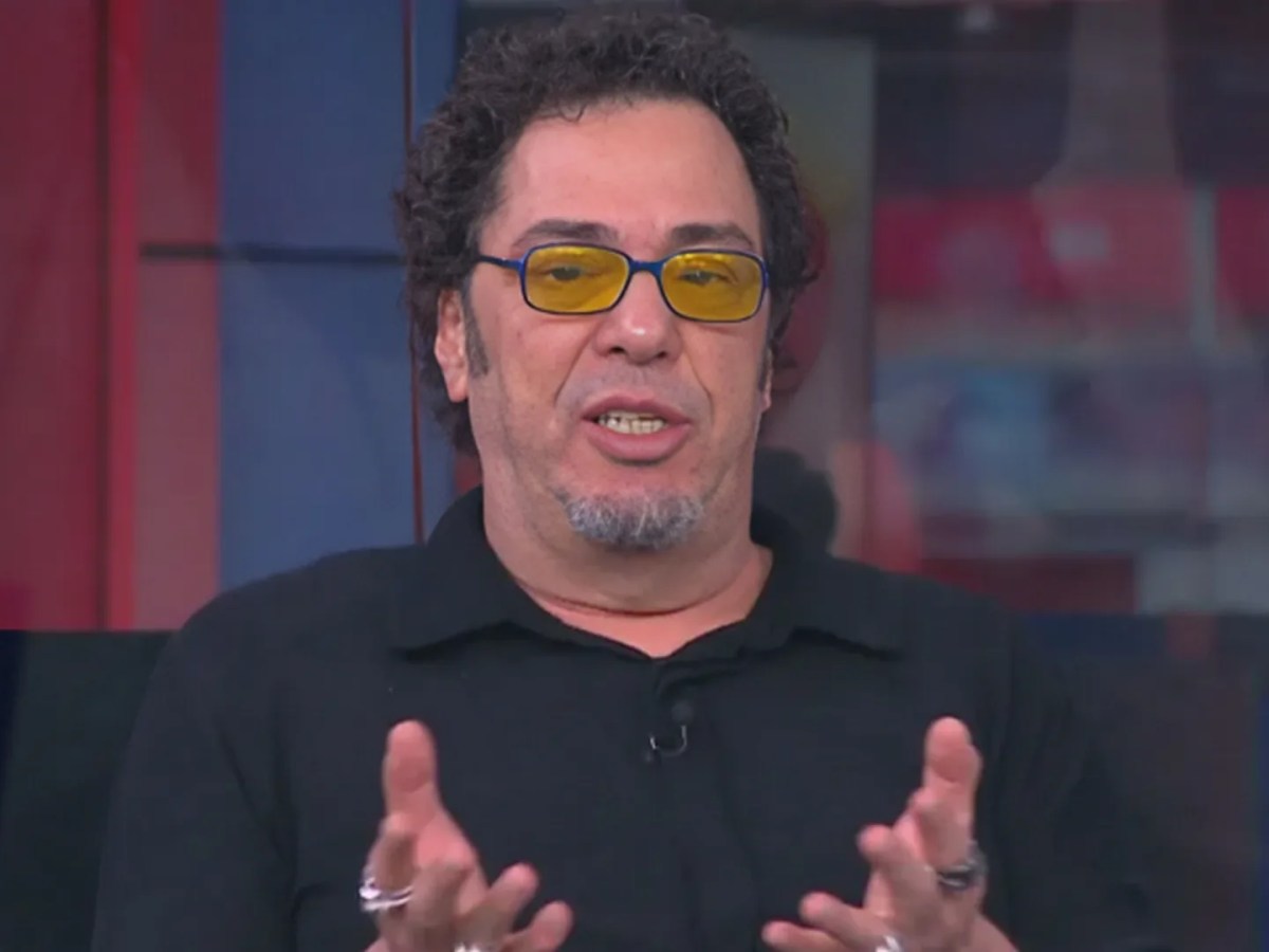 Walter Casagrande detona atitude de técnicos que criticaram presença de técnico estrangeiro na seleção 