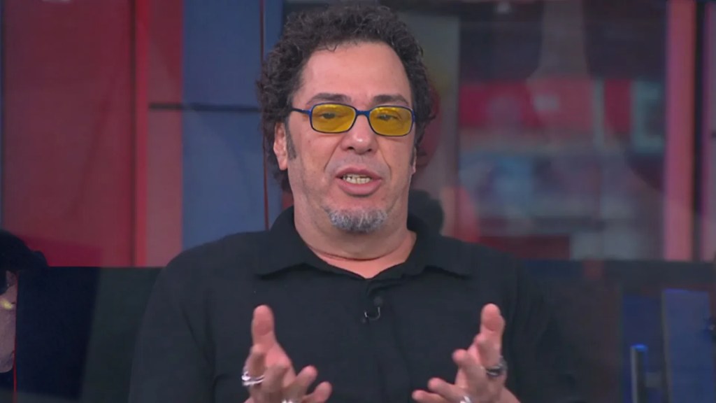 Walter Casagrande detona atitude de técnicos que criticaram presença de técnico estrangeiro na seleção 