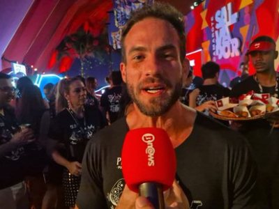 Jornalista Daniel Adjuto aparece dançando e fã comenta: “Não é baiano, MAS TEM O&nbsp;MOLHO!”