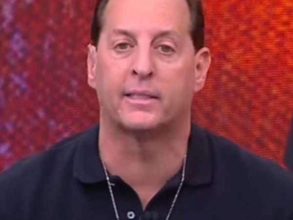 CNN Brasil demite Benjamin Back, e cancela programa “#DomingolComBenja”