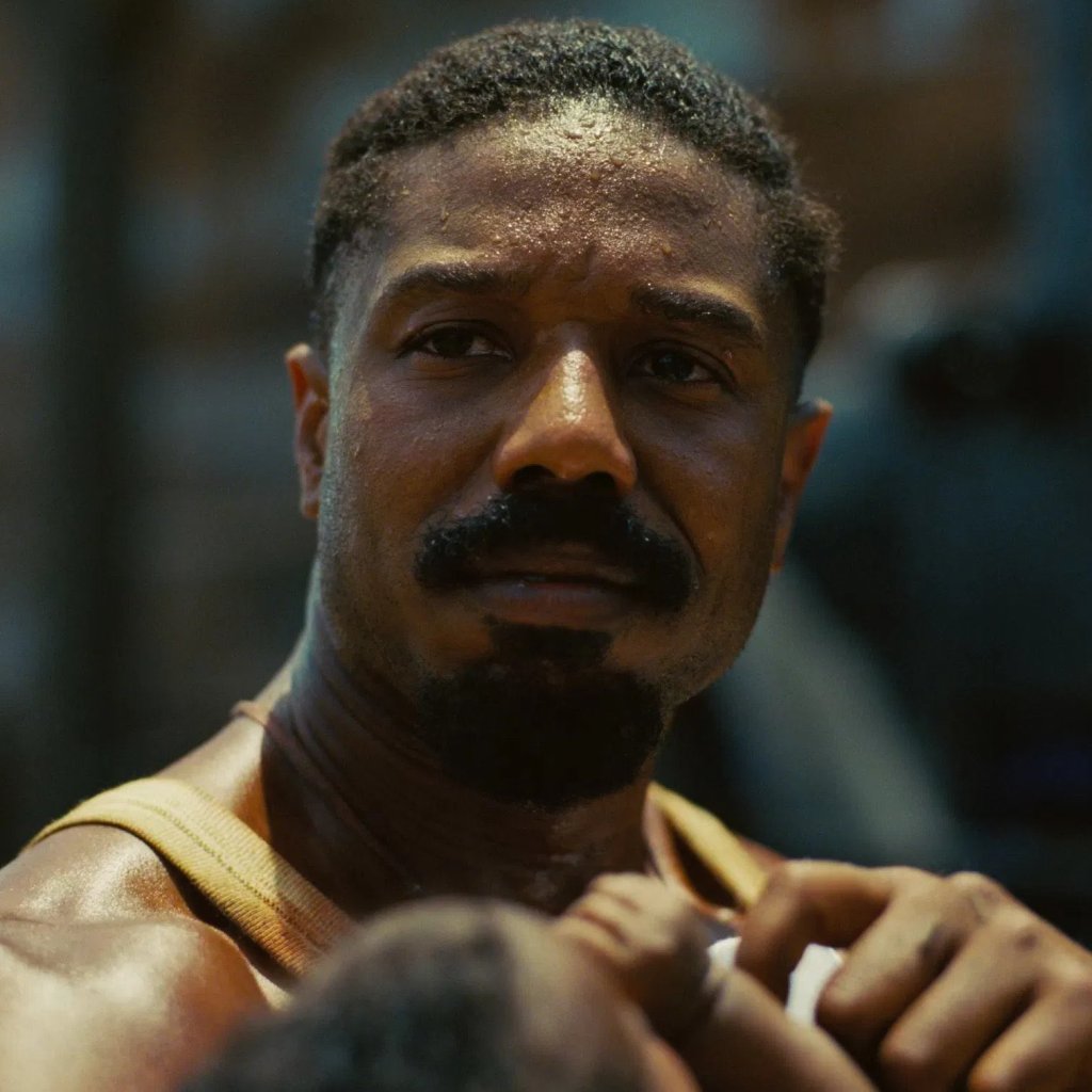Confira o discurso completo do ator Michael B. Jordan que venceu o Oscar® de Melhor Ator com o filme ‘Pecadores’!