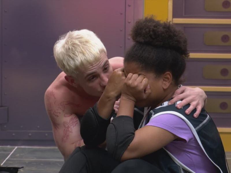 Juliano e Milena ficam “chocados” com a eliminação de Samira: “Não faz sentido. Não faz,&nbsp;cara!”