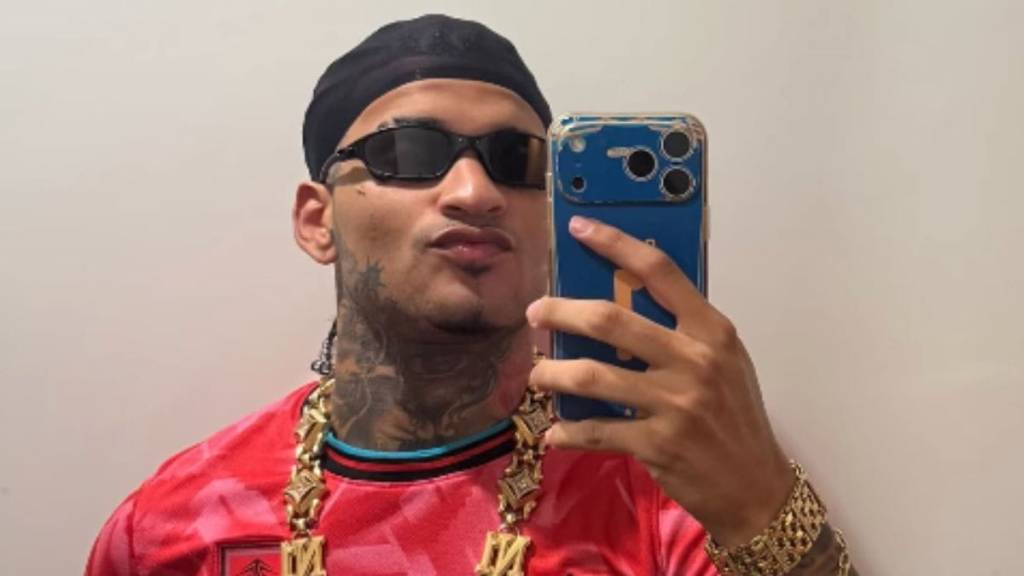 Anderson Neiff passa por procedimento cirúrgico e já se encontra no quarto no Hospital Sírio-Libanês, em São Paulo; Veja&nbsp;foto!