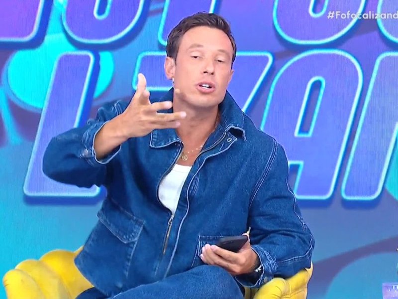 Cartolano volta ao Fofocalizando e agradece a preocupação de amigos e do apoio do&nbsp;SBT