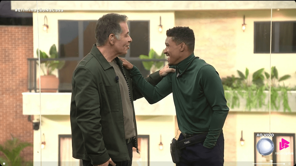 Hassum recebe Thiago no estúdio após eliminação da&nbsp;#ACasadoPatrão