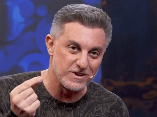 Luciano Huck fala sobre Bolsa Família e cita Governo: “Falta de estímulos para uma família conseguir sair do&nbsp;programa”