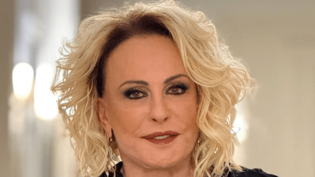 Ana Maria Braga anuncia volta ao “Mais Você” após pausa para férias nos&nbsp;EUA